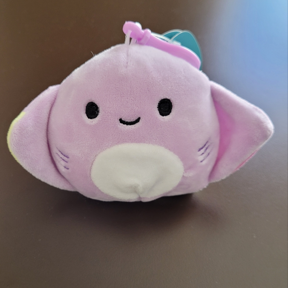 Aziza Squishmallow Clip